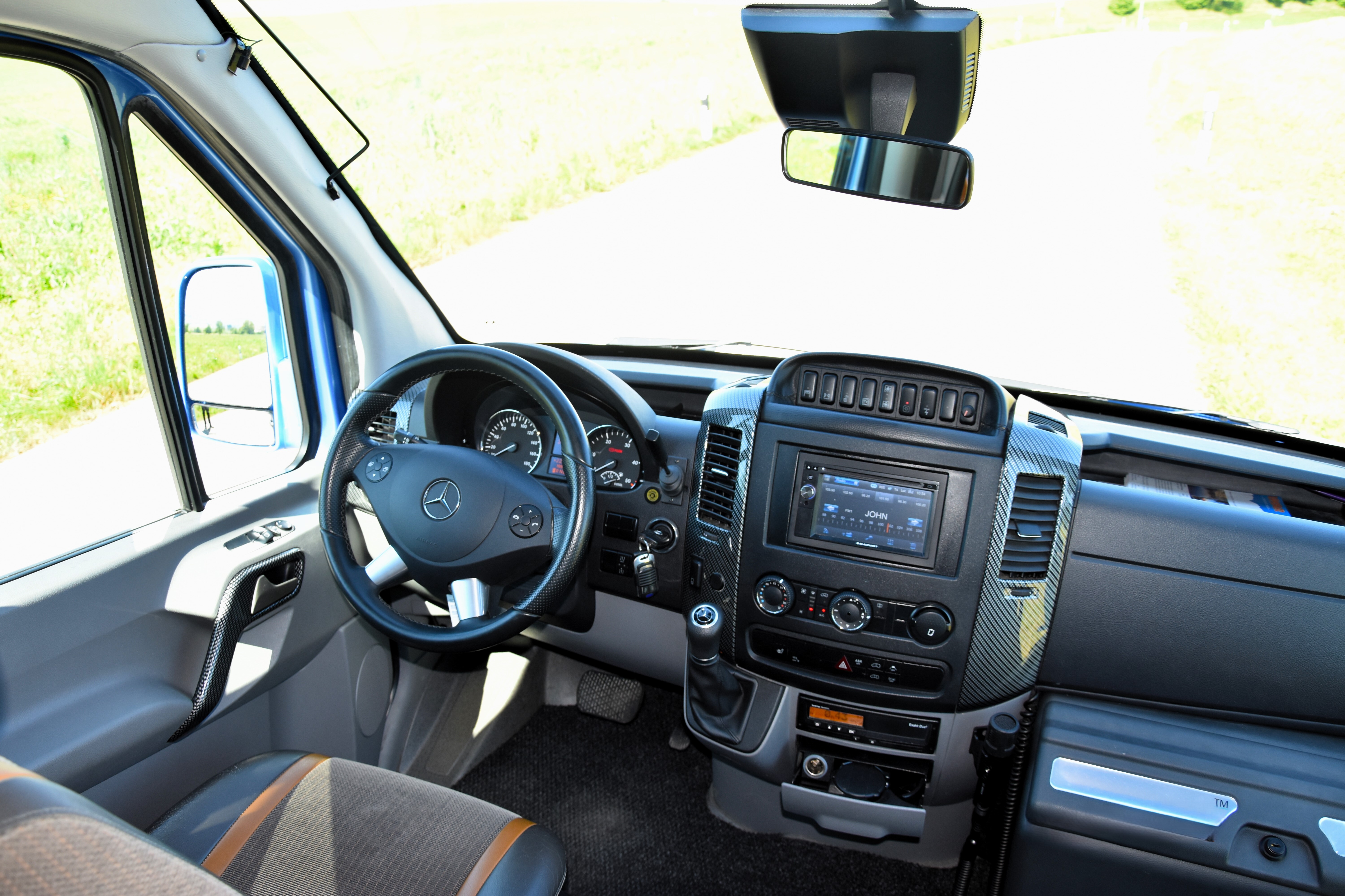 19 Plätzer innen Cockpit