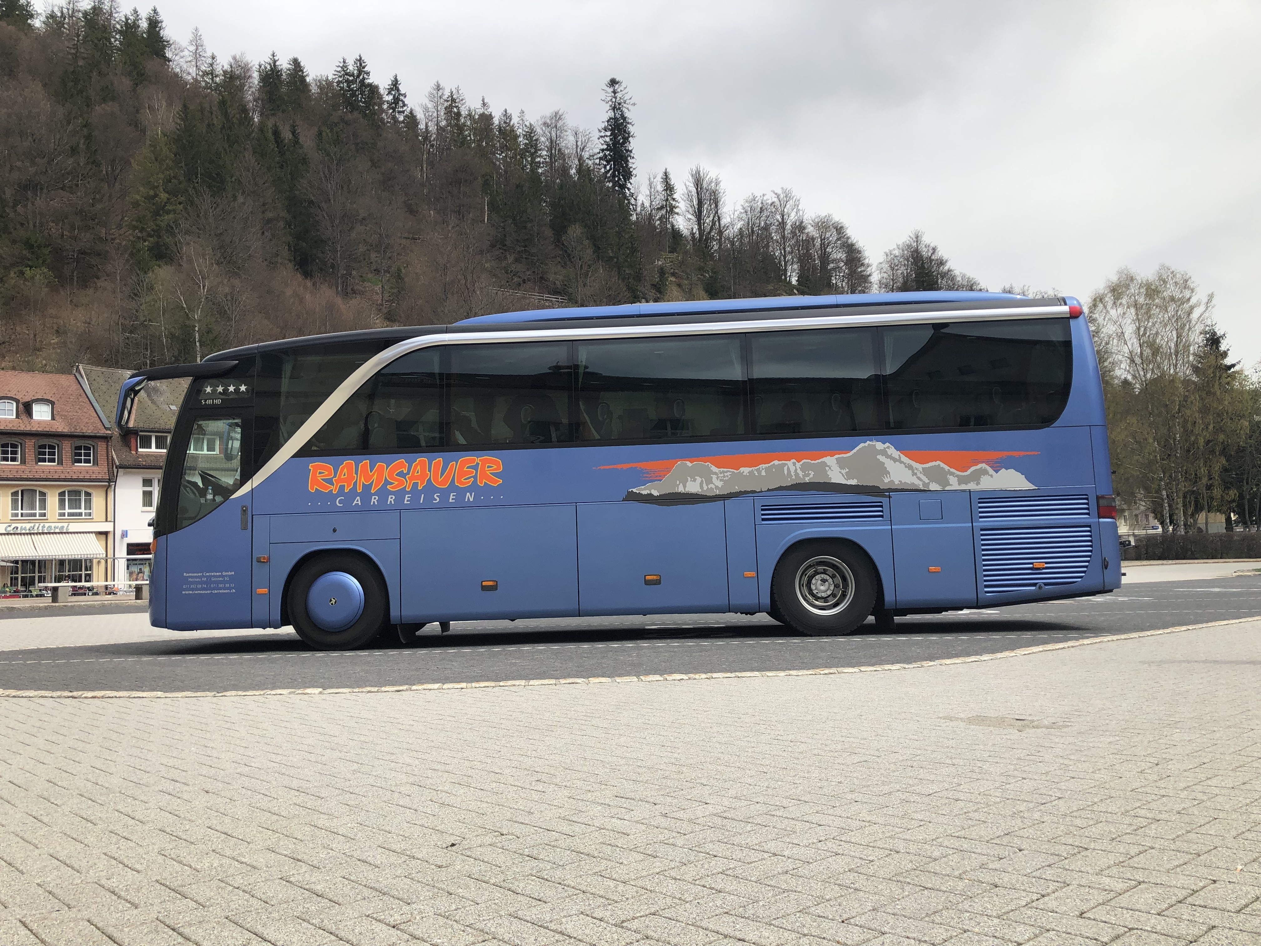 38 Plätzer Car S 411 HD Osterreise