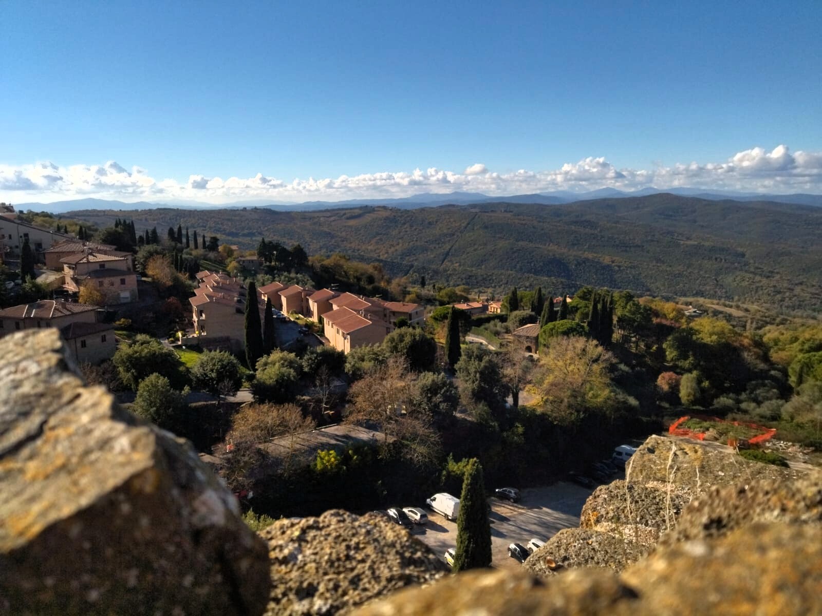 Weingebiet in der Toskana mit Weitsicht
