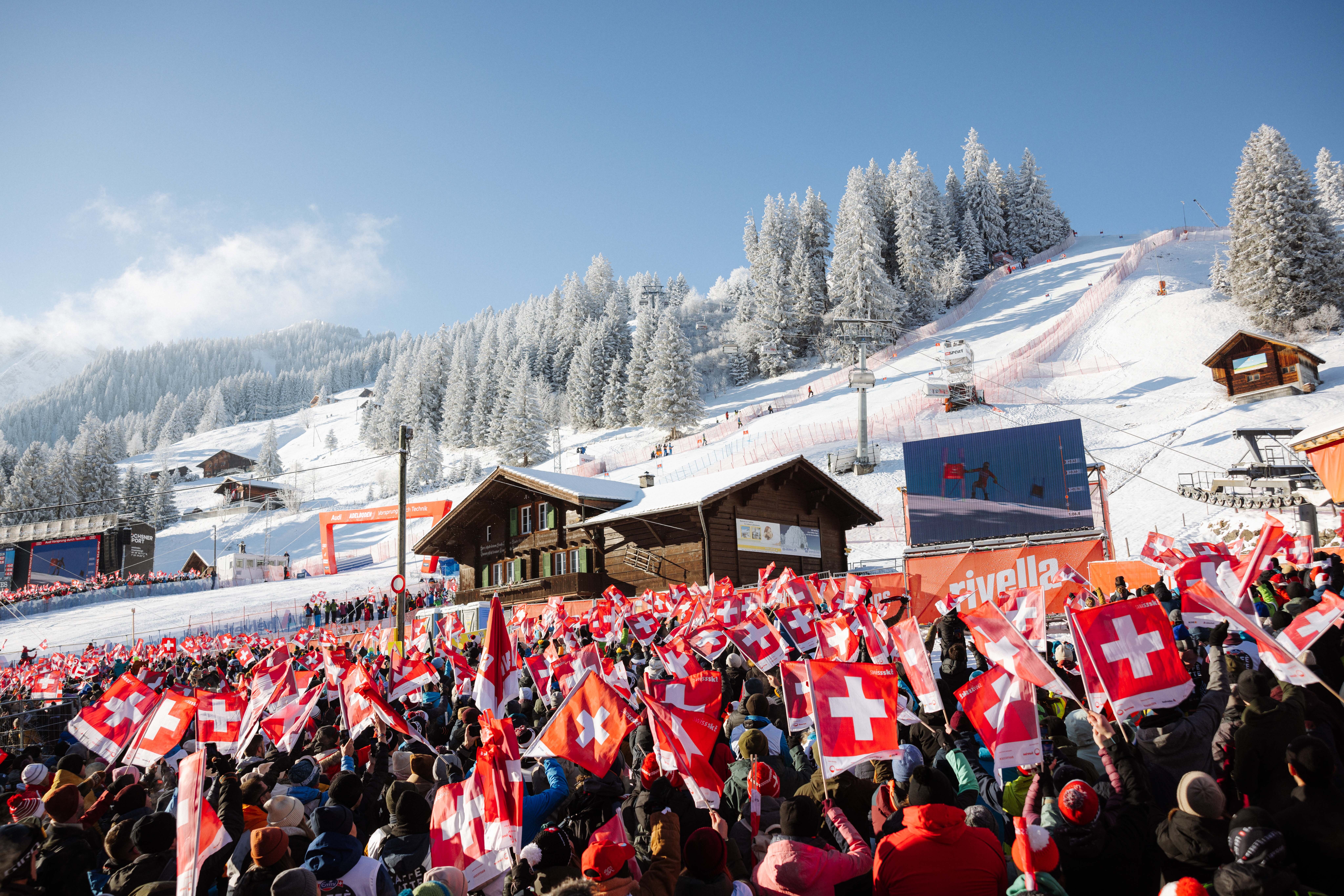 Skirennen Adelboden Chuenisbärgli, Zielhang mit verschneiten Bäumen