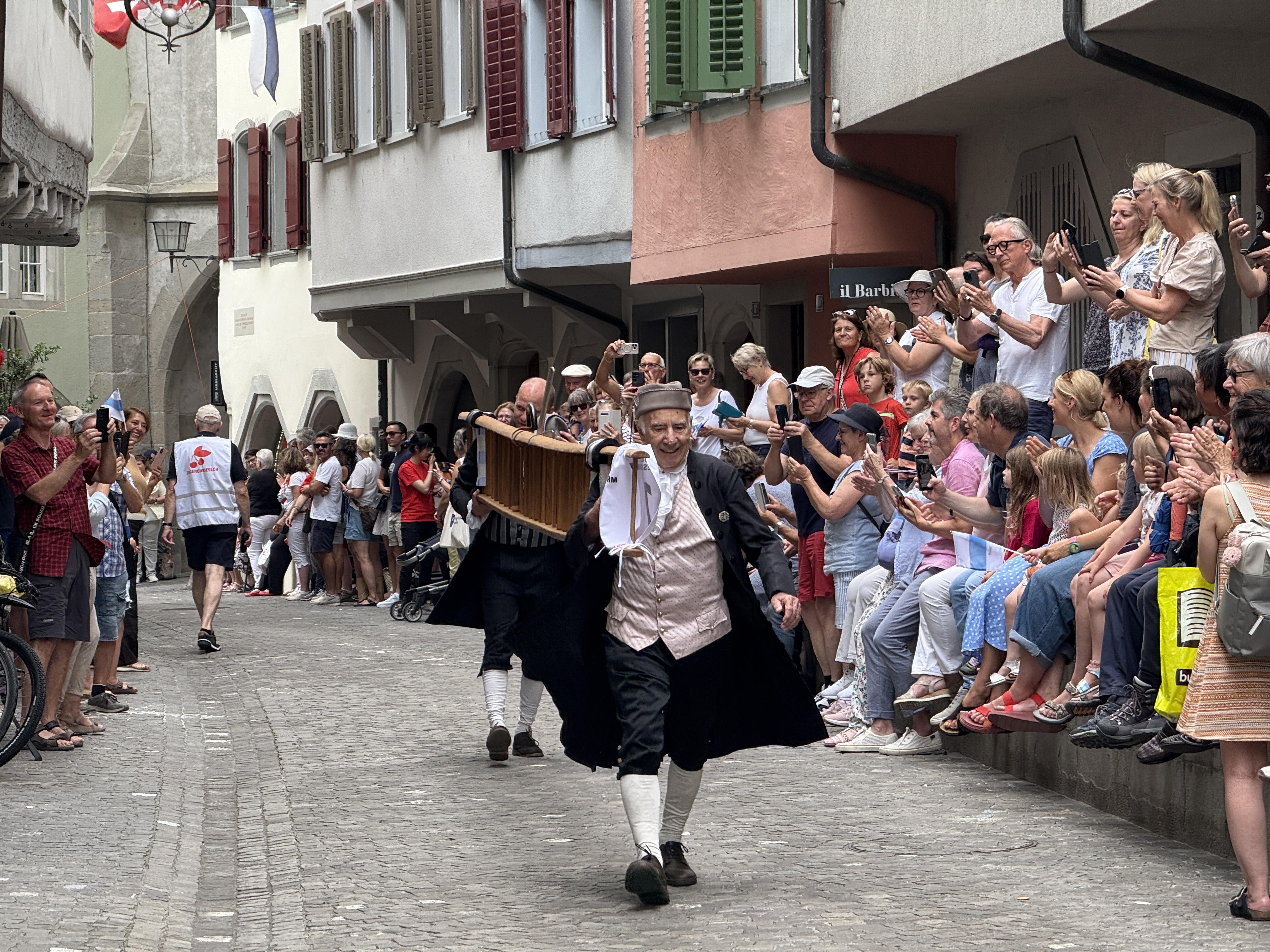 Chriesisturm durch Zug