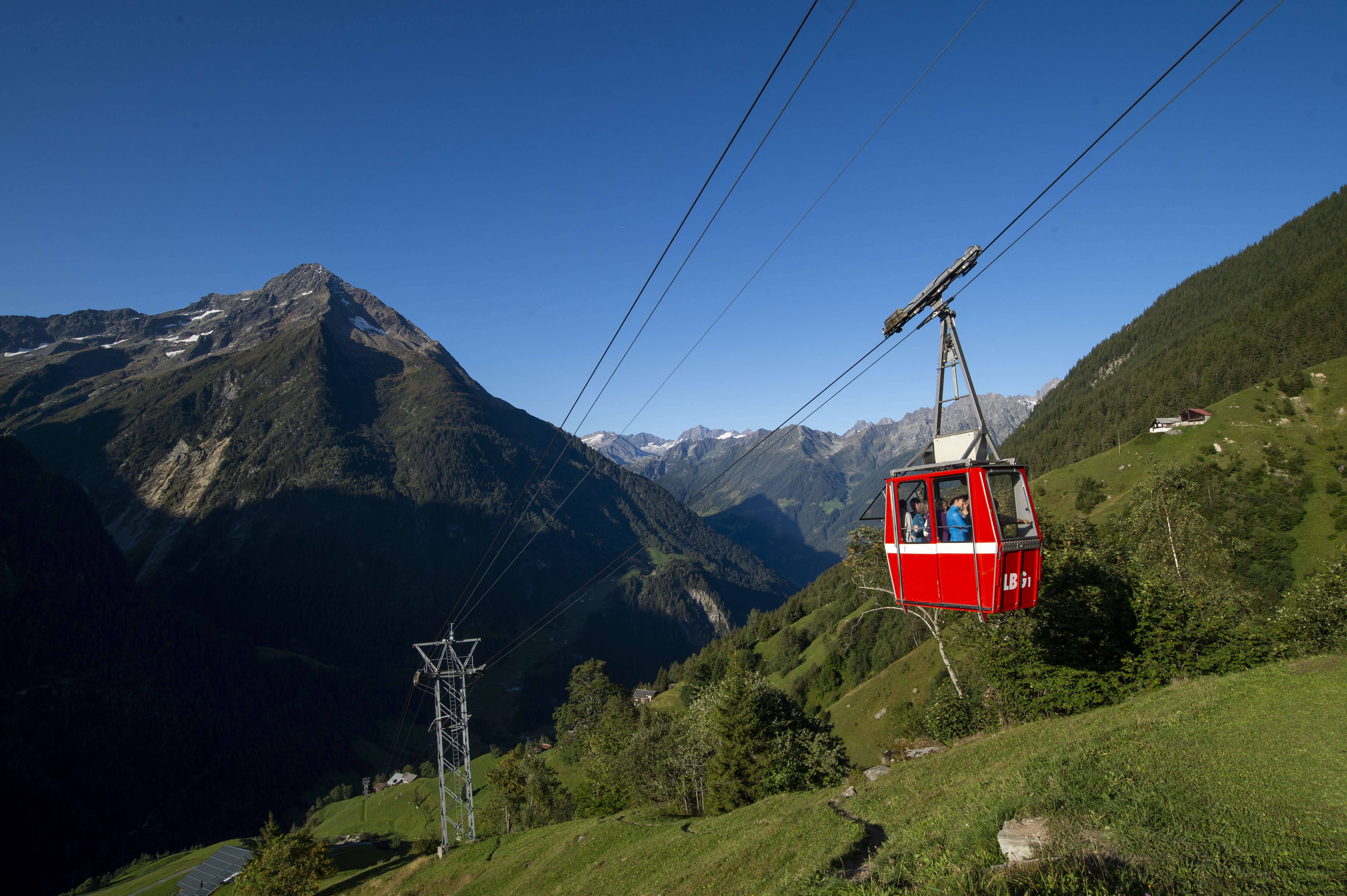 Maderanertal Seilbahn Golzern