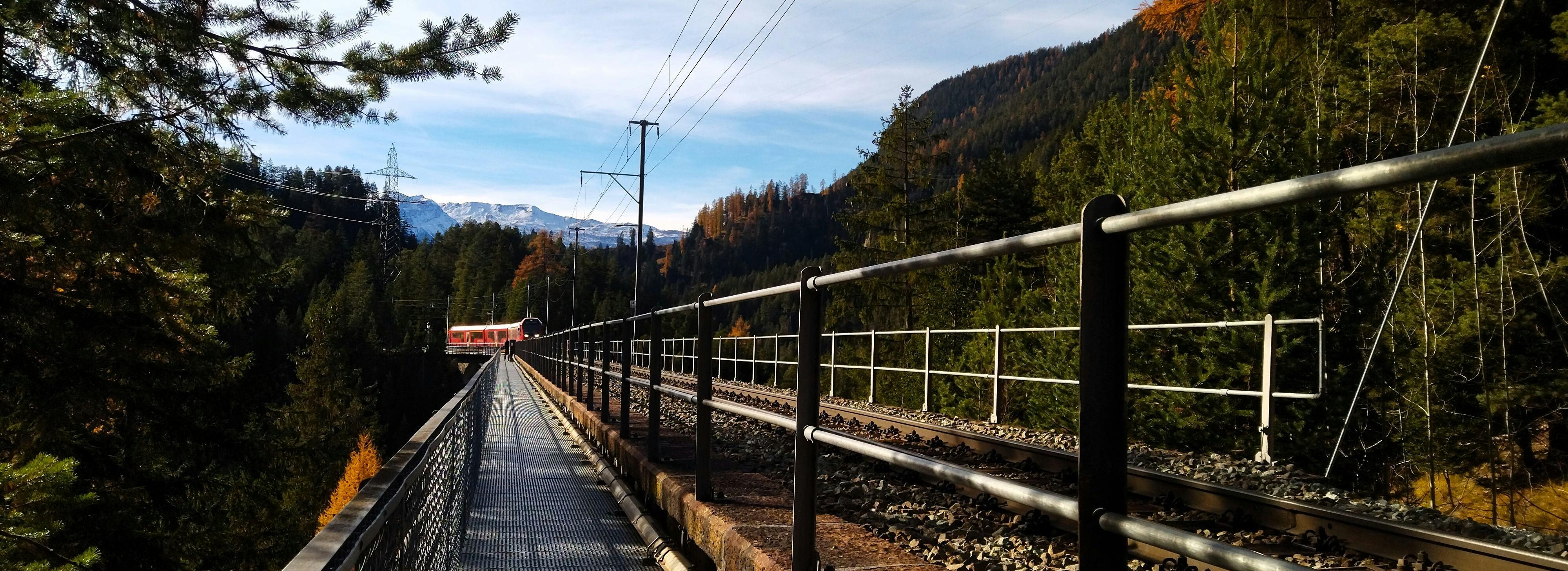 Aussicht auf das Wiesnerviadukt der Bahnlinie Filisur Davos